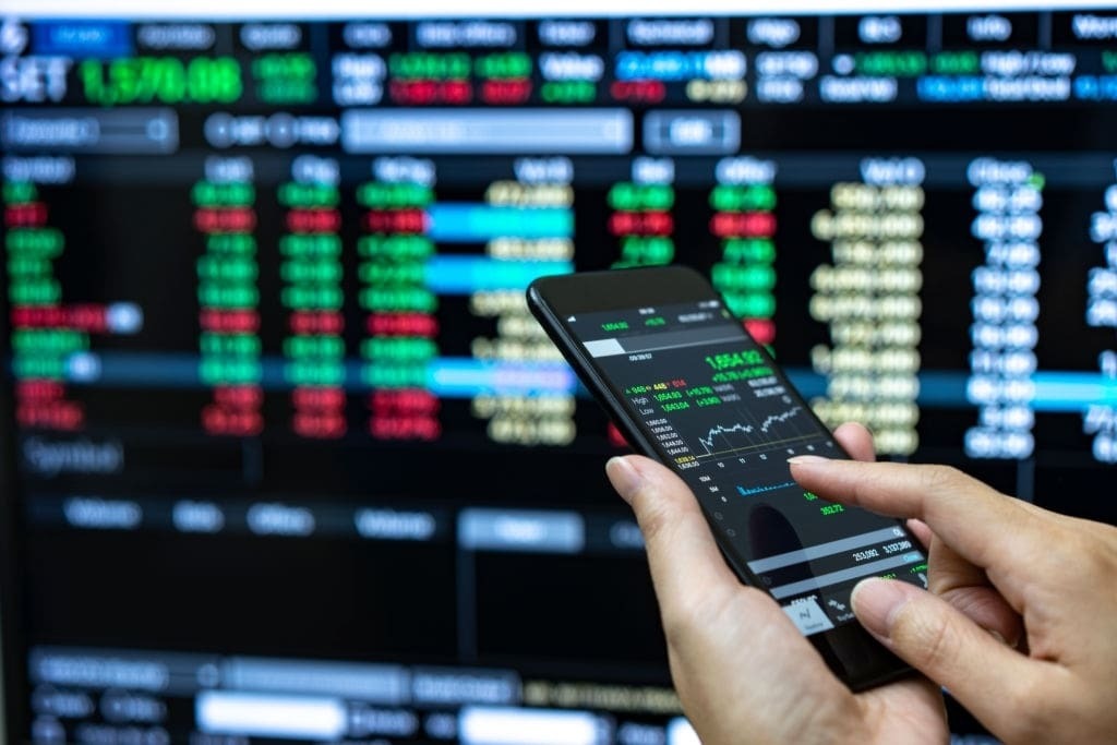 بورس ایران همچنان نیازمند مدیریت هوشمندانه انتظارات و اصلاحات ساختاری است
