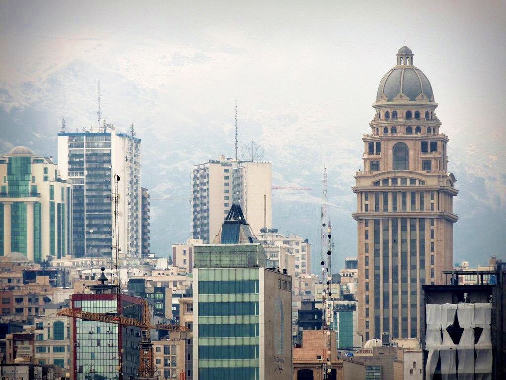 قیمت خانه‌های کمتر از ۱۰۰ متر در کامرانیه تهران در تابستان ۱۴۰۴