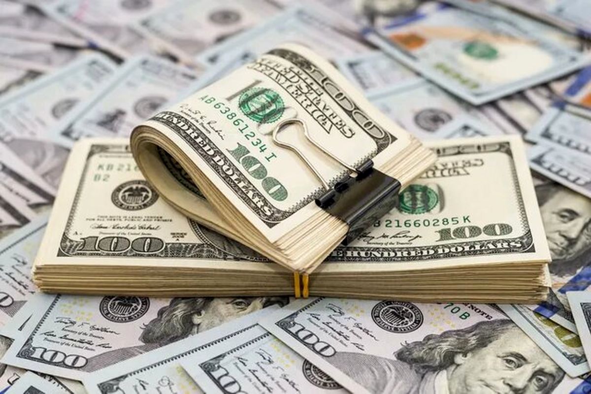افزایش اختلاف نرخ دلار و تتر در بازار ارز ایران