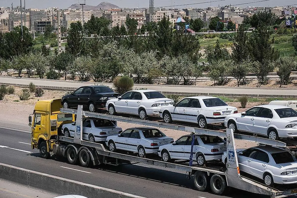 کف قیمتی ۷۰۰ میلیون تومان در طرح جدید فروش ایران خودرو