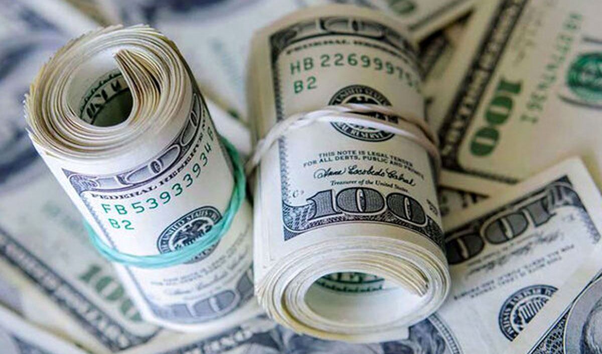 افت قیمت دلار به کانال ۱۰۱ هزار تومان در بازار ارز