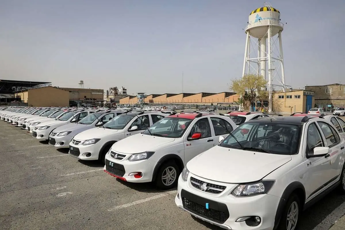 کف قیمت خودرو به ۵۳۰ میلیون تومان رسید؛ جدول قیمت‌ها اعلام شد